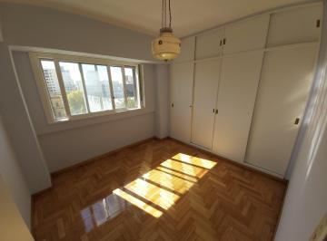 Departamento de 3 ambientes, Balvanera · Departamento de 3amb Alquiler Muy Luminoso Todo Externo Listo Para Vivir