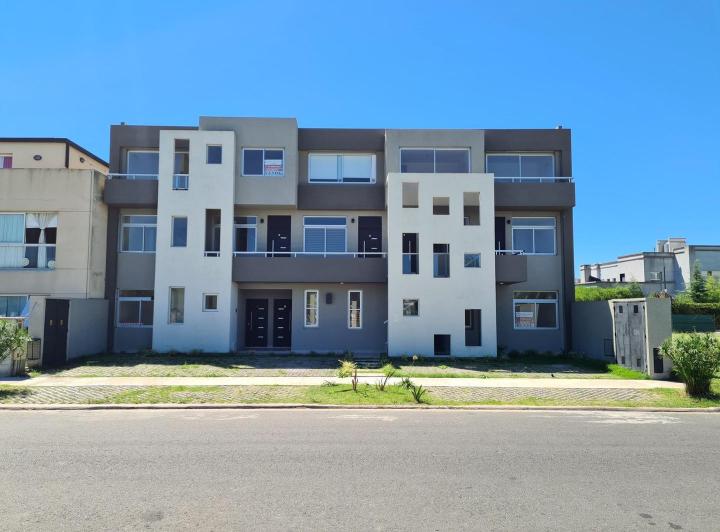 Departamento · 69m² · 3 Ambientes · 1 Cochera