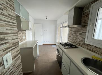 Departamento · 78m² · 3 Ambientes · 1 Cochera · Departamento Venta con Renta 100 m² Lomas de Zamora
