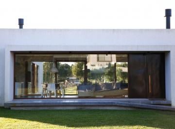 Casa · 250m² · 5 Ambientes · 2 Cocheras · Casa en Venta en Pinamar La Herradura Alquiler Temporada