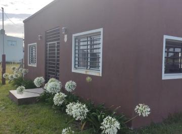 Casa de 3 ambientes, Miramar · Permuta o Vende Casa 3 Ambientes San Eduardo del Mar