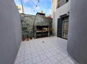 Casa · 115m² · 4 Ambientes · Venta Casa 2 Dorm. Zona Azcuenaga Rosario