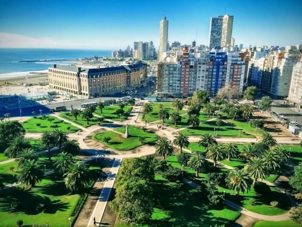 Hermoso departamento en venta de 3 ambientes y 2 baños con cochera — Plaza Colón
