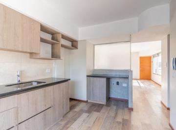 Imagen 1 - Departamento semipiso de 2 dormitorios con balcón y amenities. Entrega inmediata. Cochera incluida. - · Departamento Semipiso de 2 Dorm. con Balcón y Amenities. Entrega Inmediata. Cochera Incluida.