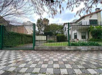 Terreno · 450m² · 3 Dormitorios · Lote en Venta en Ituzaingo Sur