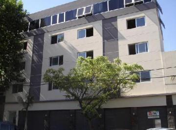 Departamento · 70m² · 3 Ambientes · Departamento - Banfield