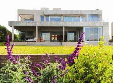 Casa de 10 ambientes, Tigre · Espectacular Casa Moderna en Cabos del Lago, Nordelta