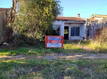 Casa · 80m² · 3 Ambientes · Chalet 3 Ambientes a Reciclar Ituzaingo