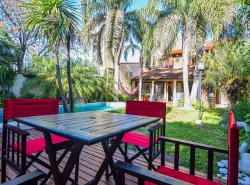 Casa de 4 ambientes, Morón · Maravillosa Casa en Castelar Norte