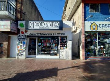Local comercial · 340m² · 3 Ambientes · Local + PH Al Medio 2 Amb y Al Fondo 3 Amb