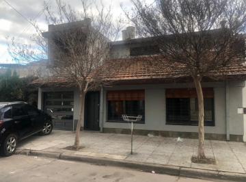 Casa de 3 ambientes, La Matanza · Casa 3 Amb. con Cochera - Formas de Pago - Ramos Mejía