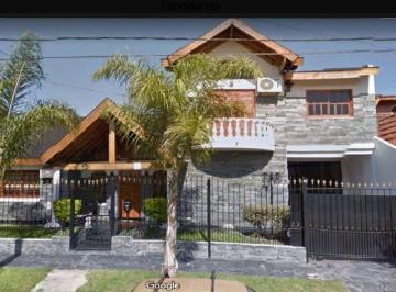 KNK-KNK-2635_2 · Oportunidad Chalet 5 Ambientes con Cochera