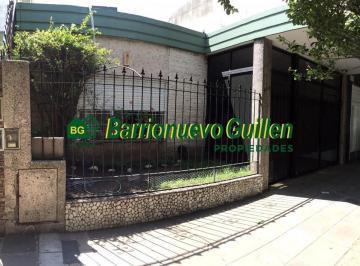 Casa de 3 ambientes, Tres de Febrero · Impecable Casa 3 Amb 150 m² - Perdiguero 2112 - Caseros