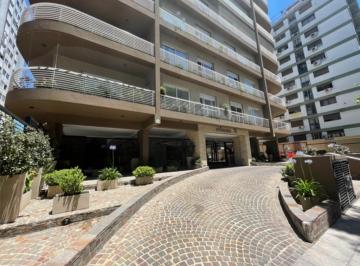 Departamento · 56m² · 2 Ambientes · Alquiler de Departamento de 2 Ambientes con Cochera en Ramos Mejia