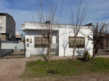 Casa · 65m² · 3 Ambientes · 1 Cochera · Casa en Venta en Libertad