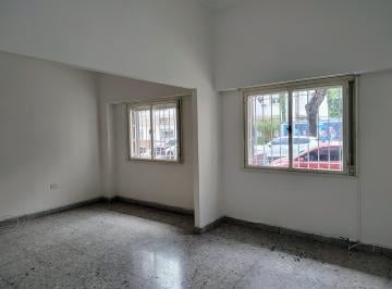 Departamento de 3 ambientes, Villa del Parque · Helguera 3244 - Planta Baja C/ Patio - Impecable - Bajas Expensas - Muy Luminoso