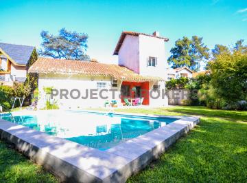 Casa de 4 ambientes, Morón · Casa en Venta en Castelar Norte