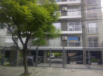 Departamento de 2 ambientes, Morón · Moron Central - Dpto. 2 Ambientes - Contrafrente - Edificio con Piscina