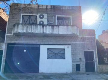 Oficina comercial · 332m² · 1 Cochera · Inmueble Comercial en Venta en Lanus Oeste