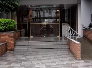 Departamento · 70m² · 3 Ambientes · Departamento 3 Amb a 3 Cuadras de La Estacion de Ramos Mejía
