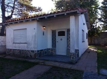 Casa · 40m² · 3 Ambientes · Casa 3 Amb con Garaje Pasante.