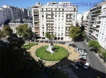 Departamento · 380m² · 5 Ambientes · 2 Cocheras · Excelente Piso en Edificio de Gran Categoría. en Esquina.