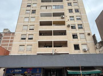 Foto · Oportunidad de Inversion Zona Tribunales Departamento 3 Dorm., 2 Baños, Balcon, Barrio Centro