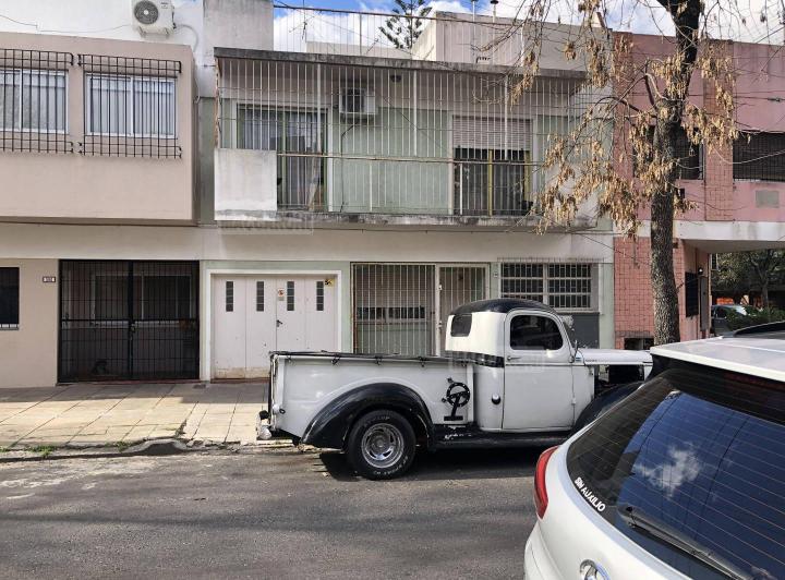 Casa · 105m² · 4 Ambientes · 1 Cochera