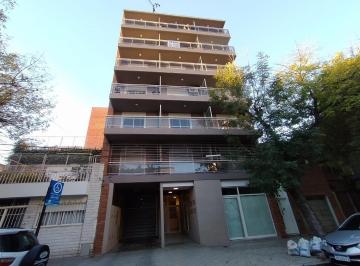 Departamento · 28m² · Amplio Monoambiente con Patio! Posibilidad 1 Dormitorio.