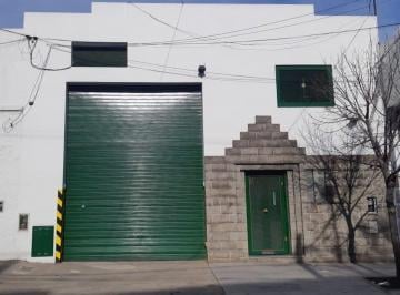 Bodega-Galpón , General San Martín · Galpon 422 m² y 2 Lotes 490 m² en Venta