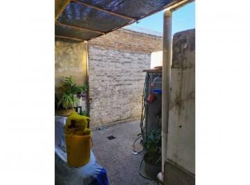 Casa · 50m² · 3 Ambientes · Amenabar 3260. Interna Única 2 Dorm.