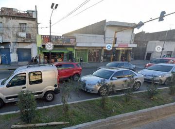 Edificio de 4 ambientes, Lanús · Venta de Edificio en Esquina Ideal Inversor Valentin Alsina