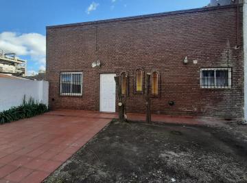 Casa · 100m² · 3 Ambientes · Casa en Alquiler - Cañuelas.