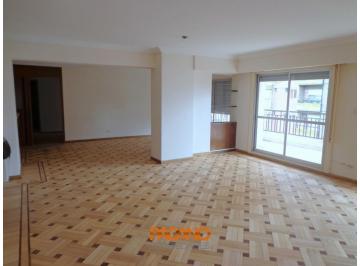 Departamento · 184m² · 5 Ambientes · 1 Cochera · Departamento de 4 Dorm. con Cochera Doble