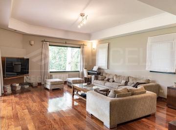Casa · 500m² · 6 Ambientes · 2 Cocheras · Casa en Doble Lote - St. Thomas Norte - Canning