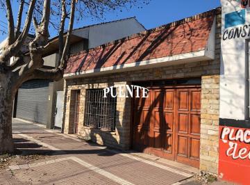 Casa · 179m² · 3 Ambientes · Casa - Banfield Oeste