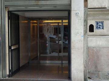 Oficina comercial · 113m² · 8 Ambientes · Oficina de 113 m en Dúplex, Piso Alto, Mucha Luz. Recepción 7 Despachos. Seguridad.