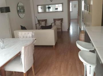 Departamento · 85m² · 3 Ambientes · 1 Cochera · Z/ Plaza Mitre - Al Frente - Semipiso - Cochera - Baulera