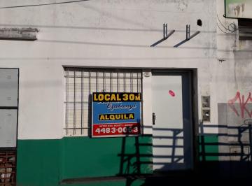 Oficina comercial de 1 ambiente, Morón · Moron Sur - a m de Yrigoyen - Oficina 30 m (Divisibles) Al Frente - No Paga Expensas