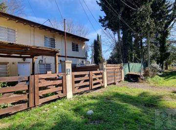 Casa · 48m² · 2 Ambientes · 1 Cochera · Hermoso Dúplex en Venta en 2 Plantas, en del Viso, Barrio Pinares