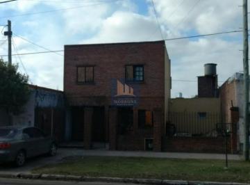 Casa · 119m² · 2 Dormitorios · Casa en Venta, 2 Dorm., Av Nuestras Malvinas 1500 - Monte Grande