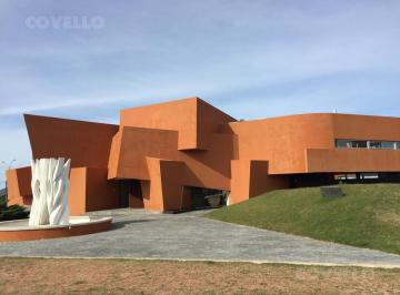 Casa · 1500m² · 6 Ambientes · 2 Cocheras · Casa - Montoya