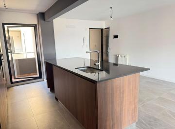 Departamento · 80m² · 3 Ambientes · 1 Cochera · Venta Piso de 3 Amb a Estrenar C/ Cochera. Haedo Sur