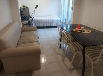 PH · 49m² · 2 Ambientes · 1 Cochera · Venta PH 2 Amb, a Cuadras de La Playa.