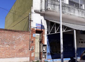 Casa de 4 ambientes, Avellaneda · Casa Tipo Chorizo Avellaneda