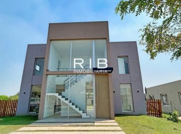 Casa de 4 ambientes, Pilar · Venta con Renta - Excelente Propiedad Moderna - Barrio San Ramón