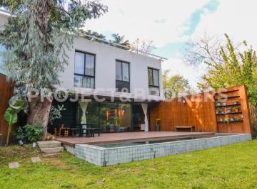 Casa de 4 ambientes, Ituzaingó · Fantástica Casa de Obra Nueva en Parque Leloir