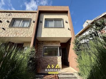 Casa de 3 ambientes, Almirante Brown · Venta de Casa 3 Ambientes en Adrogué, Almirante Brown