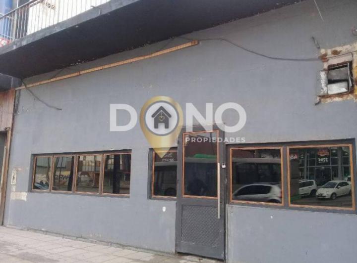 Local comercial · 200m²