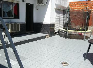 PH · Venta de PH 3 Ambientes con Patio y Cochera
